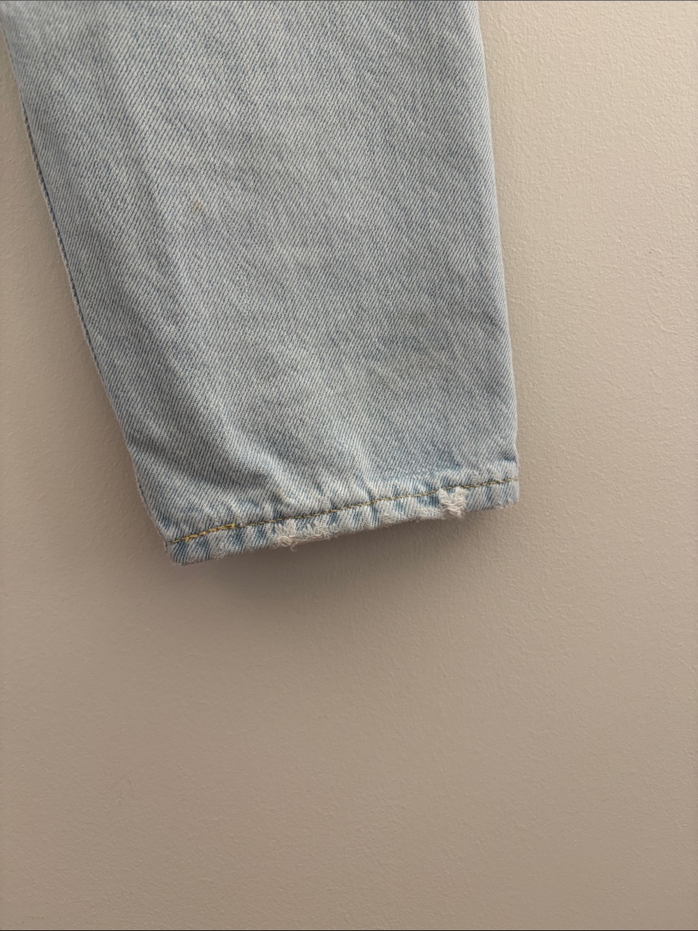Levi's Light Blue Wedgie Icon Jeans - Picture 3 of 4